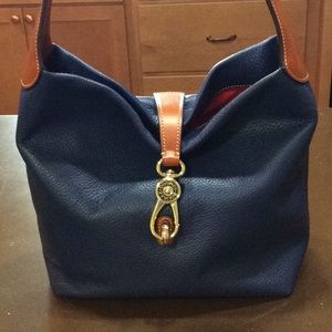 Pebble Grain Small Logo Lock Shoulder Bag